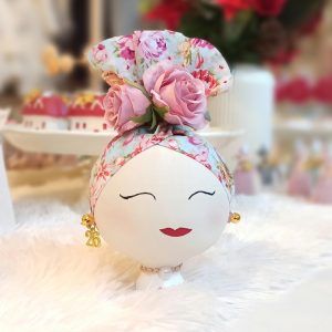 Γούρι Ρόδι Κούκλα με Λουλούδια