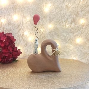 Καρδιά Μπεζ με Παιδί και Μπαλόνι