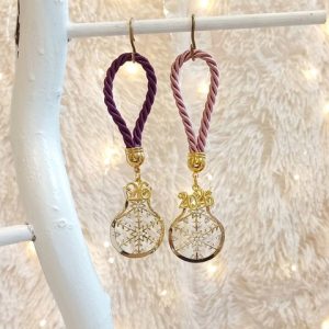 Γούρι Κρεμαστό Ρόδι με Strass